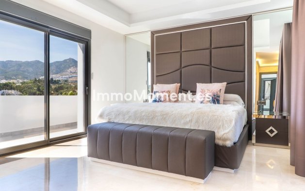 Wiederverkauf - Freistehende Villa - Benalmadena - Torrequebrada