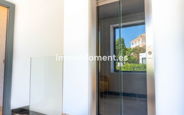 Wiederverkauf - Freistehende Villa - Benalmadena - Torrequebrada