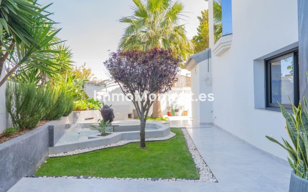 Wiederverkauf - Freistehende Villa - Benalmadena - Torrequebrada
