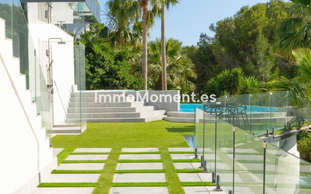 Wiederverkauf - Freistehende Villa - Benalmadena - Torrequebrada