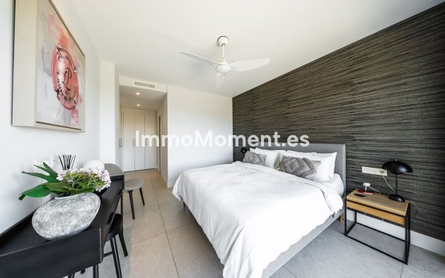 Resale - Apartment - Benahavís - La Quinta