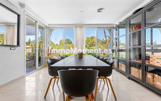 Resale - Apartment - Benahavís - Benahavís Centro