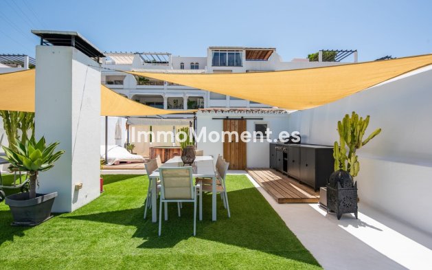 Resale - Apartment - Benahavís - Benahavís Centro