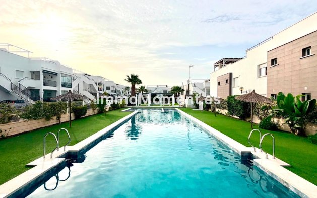 Wiederverkauf - Wohnung - Torrevieja - Aguas Nuevas