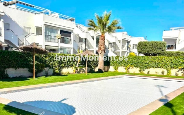 Wiederverkauf - Wohnung - Torrevieja - Aguas Nuevas