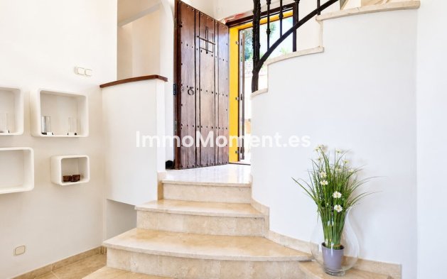 Reventa - Villa independiente - Manilva - La Duquesa