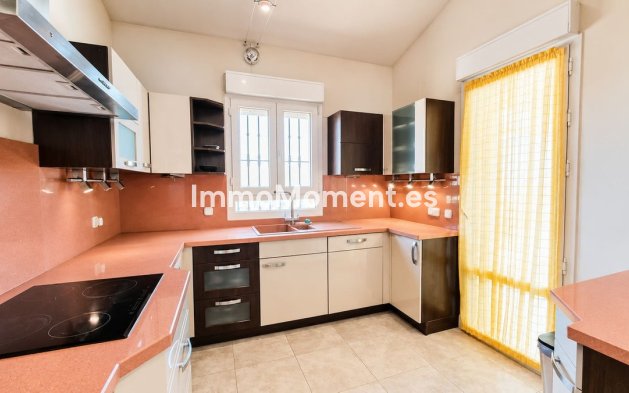 Reventa - Villa independiente - Manilva - La Duquesa