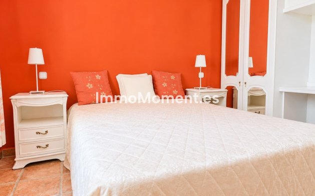 Reventa - Villa independiente - Manilva - La Duquesa