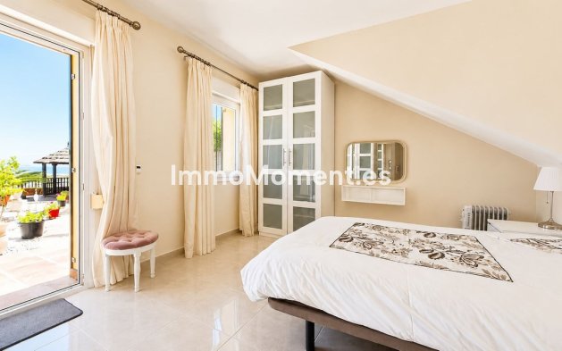 Reventa - Villa independiente - Manilva - La Duquesa