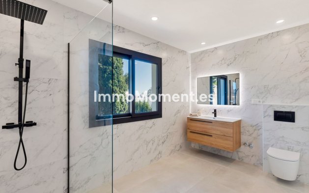 Reventa - Villa independiente - Marbella - Nueva Andalucía