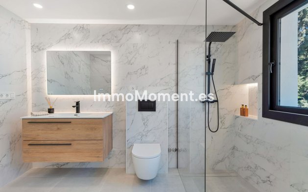 Reventa - Villa independiente - Marbella - Nueva Andalucía
