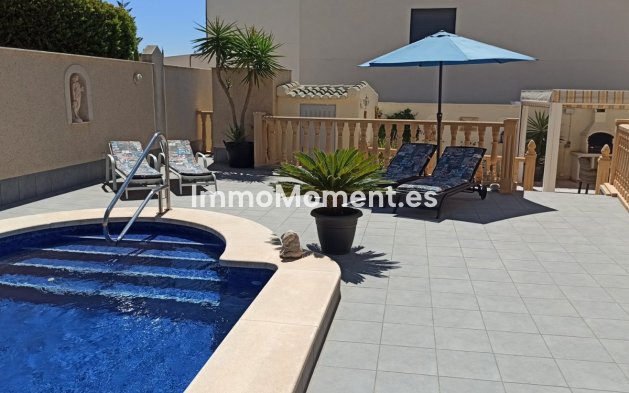 Bestaande woning - Vrijstaande villa - Rojales - Ciudad Quesada