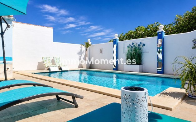 Wiederverkauf - Freistehende Villa - Benalmadena - Benalmadena Centro