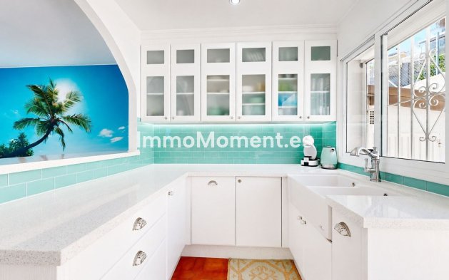 Wiederverkauf - Freistehende Villa - Benalmadena - Benalmadena Centro