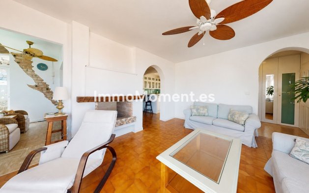 Wiederverkauf - Freistehende Villa - Benalmadena - Benalmadena Centro