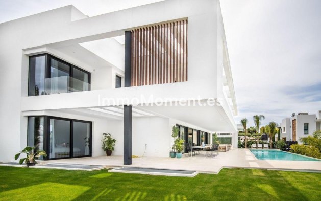 Bestaande woning - Vrijstaande villa - Marbella - Nueva Andalucía