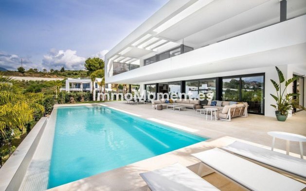 Bestaande woning - Vrijstaande villa - Marbella - Nueva Andalucía