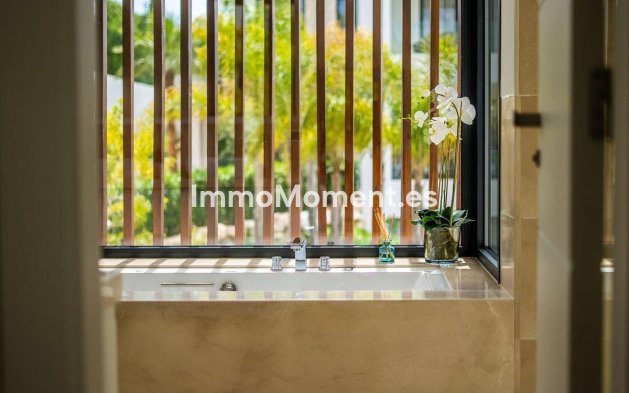 Bestaande woning - Vrijstaande villa - Marbella - Nueva Andalucía