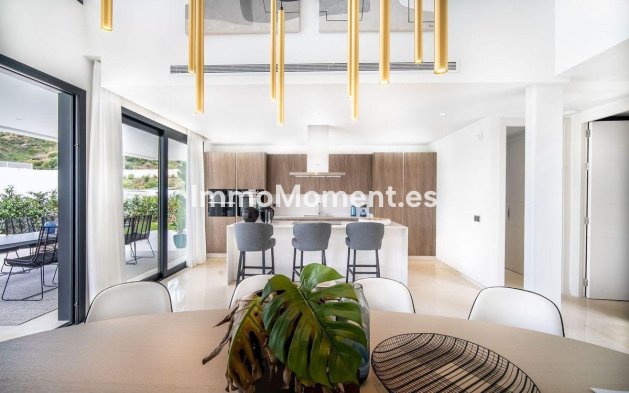 Bestaande woning - Vrijstaande villa - Marbella - Nueva Andalucía
