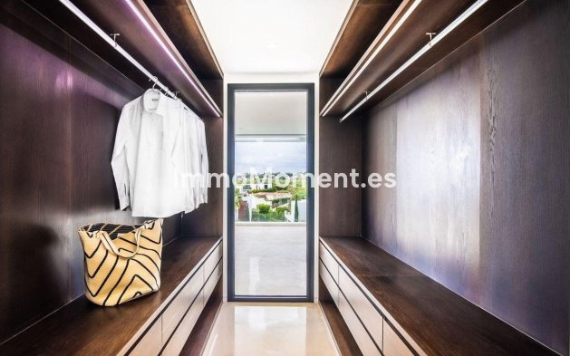 Bestaande woning - Vrijstaande villa - Marbella - Nueva Andalucía