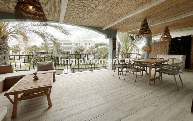 Revente - Appartement - Sotogrande - Sotogrande Marina