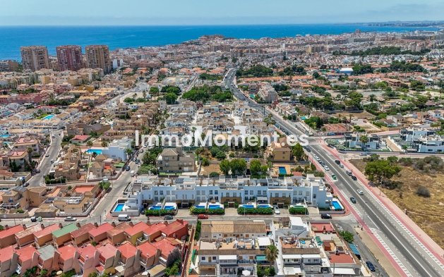 Wiederverkauf - Reihenhaus - Torrevieja - Torrevieja Centro