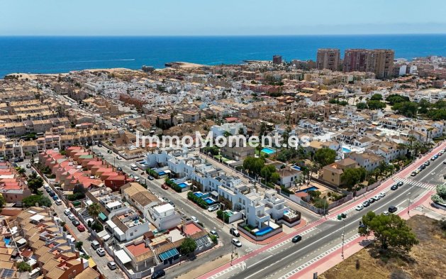 Wiederverkauf - Reihenhaus - Torrevieja - Torrevieja Centro