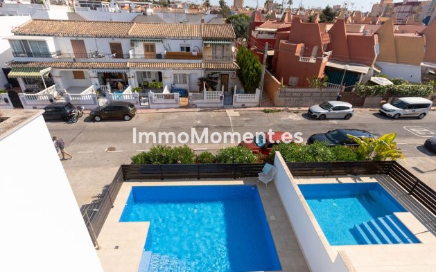 Wiederverkauf - Reihenhaus - Torrevieja - Torrevieja Centro
