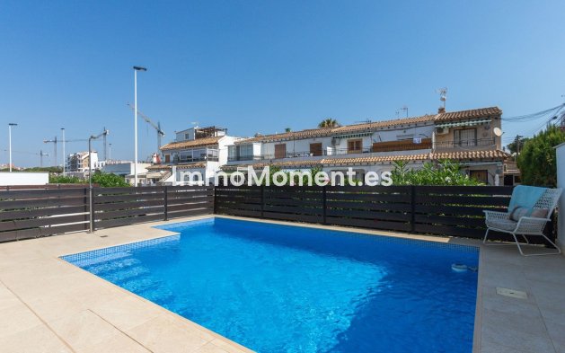 Wiederverkauf - Reihenhaus - Torrevieja - Torrevieja Centro