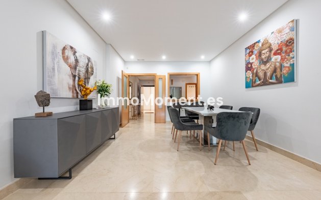 Wiederverkauf - Wohnung - Marbella - Puerto Banús