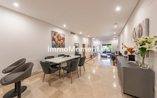 Wiederverkauf - Wohnung - Marbella - Puerto Banús