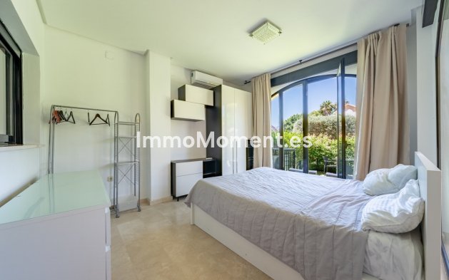 Wiederverkauf - Wohnung - Marbella - Puerto Banús
