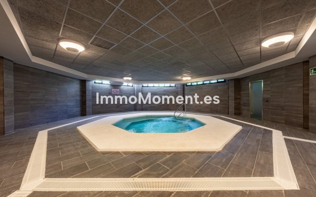 Wiederverkauf - Wohnung - Marbella - Puerto Banús