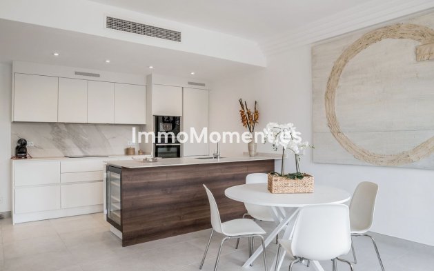 Wiederverkauf - Wohnung - Marbella - Nueva Andalucía