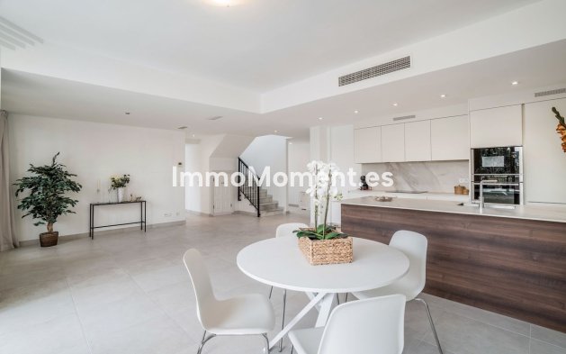 Wiederverkauf - Wohnung - Marbella - Nueva Andalucía