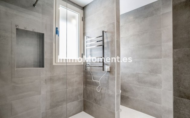 Wiederverkauf - Wohnung - Marbella - Nueva Andalucía