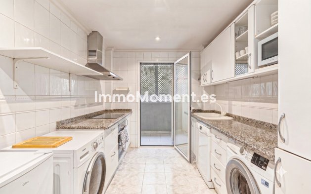 Reventa - Apartamento - Marbella - Elviria
