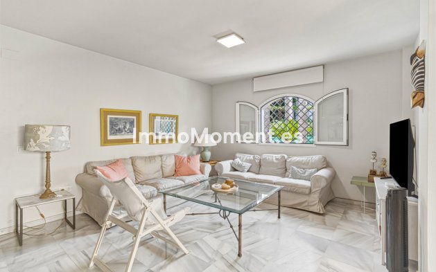 Reventa - Apartamento - Marbella - Elviria