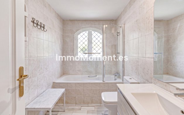 Reventa - Apartamento - Marbella - Elviria
