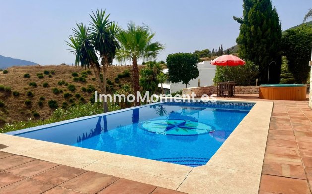 Wiederverkauf - Freistehende Villa - Mijas - Valtocado