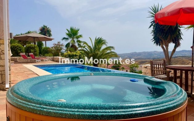 Wiederverkauf - Freistehende Villa - Mijas - Valtocado