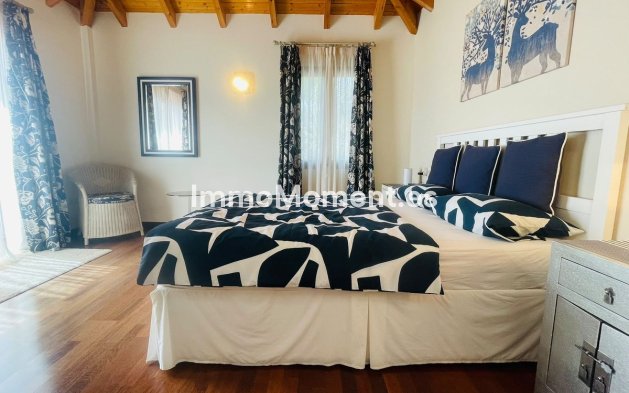 Wiederverkauf - Freistehende Villa - Mijas - Valtocado