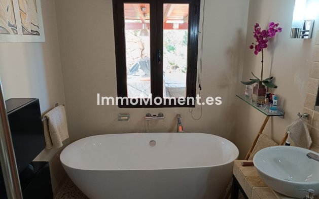 Wiederverkauf - Freistehende Villa - Mijas - Valtocado