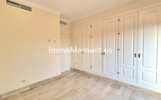 Reventa - Apartamento - Marbella - Guadalmina Baja