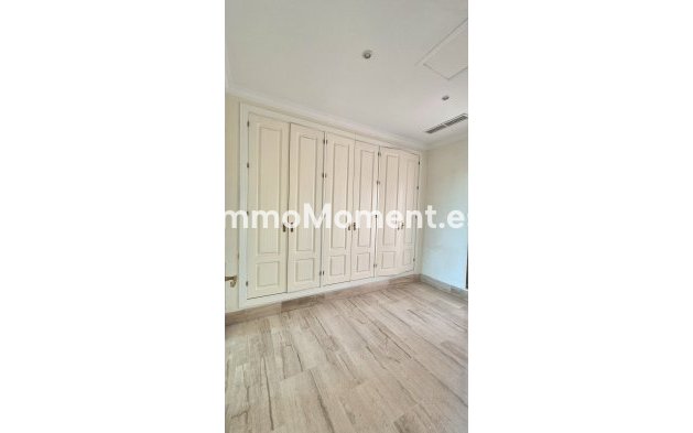 Reventa - Apartamento - Marbella - Guadalmina Baja