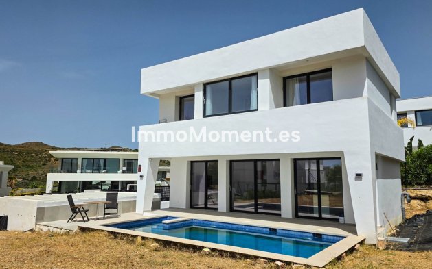 Reventa - Villa independiente - Manilva - La Duquesa
