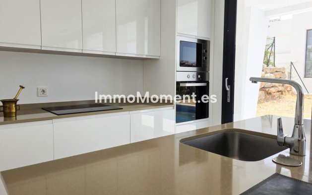Reventa - Villa independiente - Manilva - La Duquesa