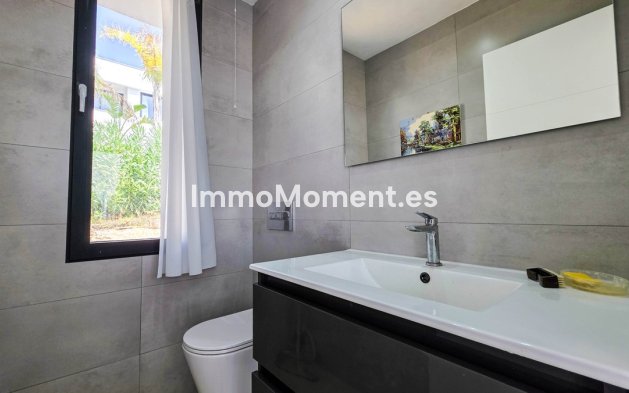Reventa - Villa independiente - Manilva - La Duquesa