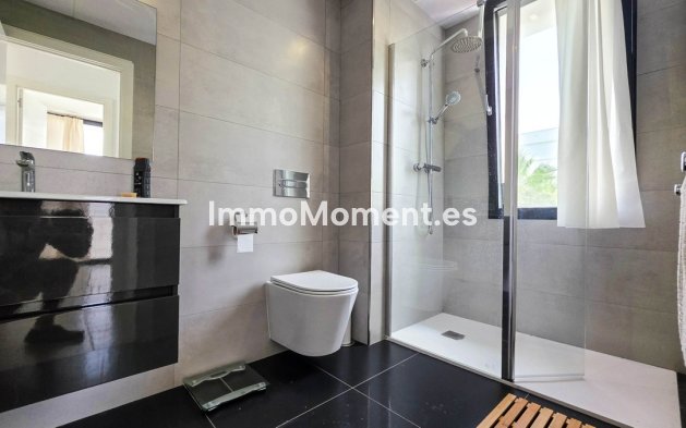 Reventa - Villa independiente - Manilva - La Duquesa