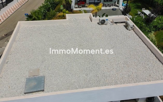 Reventa - Villa independiente - Manilva - La Duquesa
